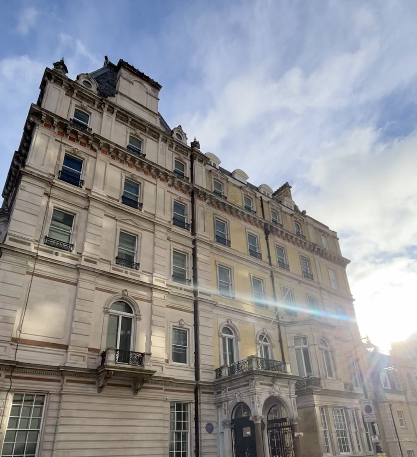 Vascroft completed the refurbishment of Grade II listed building off of Hyde Park Corner